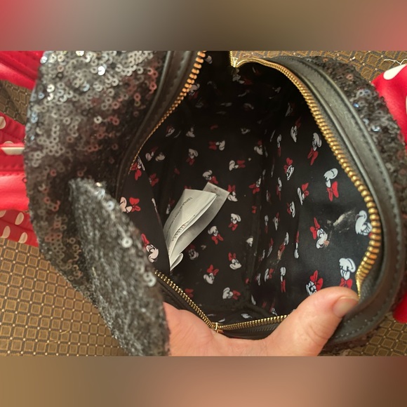 Loungefly Disney Park Minnie Bag - Picture 3 of 5